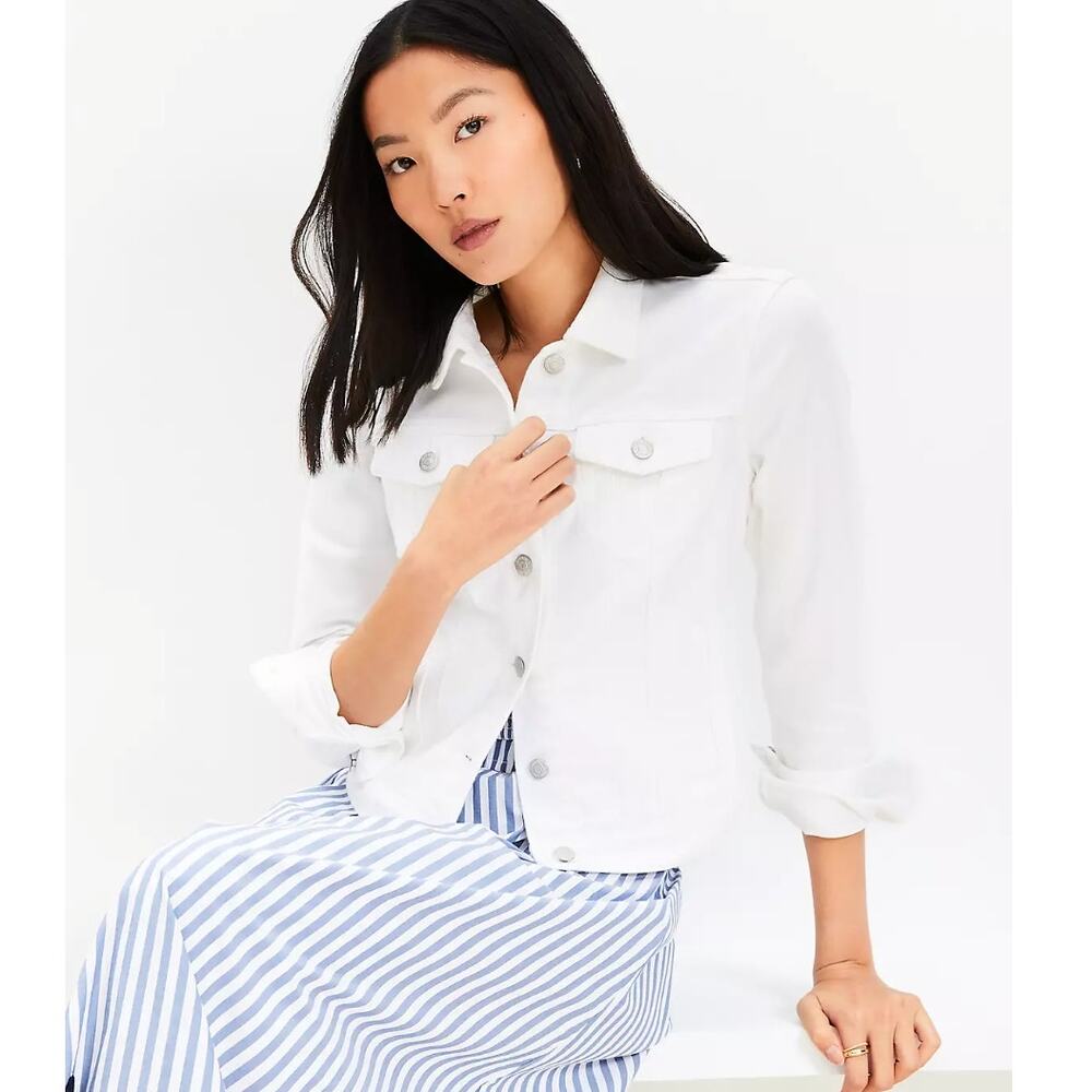 Ann Taylor Loft Denim Trucker Jacket in White size XS Casual Cropped